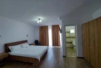 Casă cu 6 camere în Central - 2