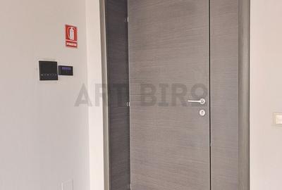 Birou, de 107 mp, în Universitate - 16