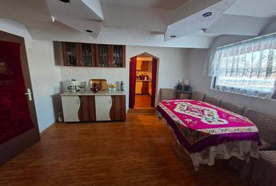 Casă cu 4 camere cu Teren 3404 Mp în Răchita - 12