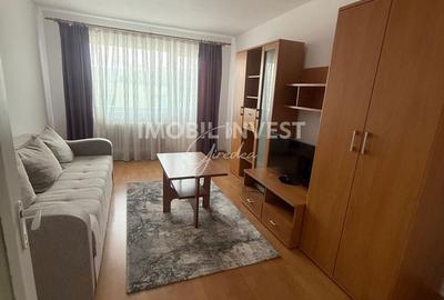 Apartament cu 3 camere în Cetate - 1