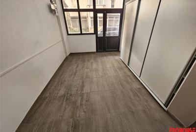 Spațiu comercial, de 40 mp, în Orizont - 4