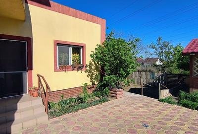Năvodari | Casă spațioasă cu teren mare - 3