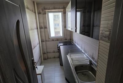 Apartament cu 2 camere decomandat în Brâncoveanu
