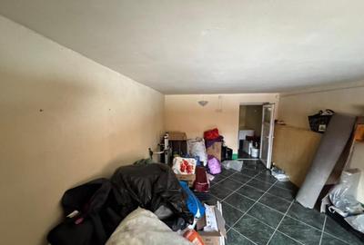 Casă cu 12 camere cu Teren 321 Mp în George Enescu - 15