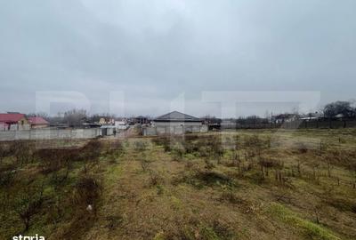 Teren de 450 mp, în Malu Mare
