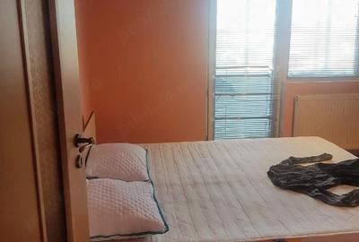 Apartament cu 2 camere decomandat în Steaua