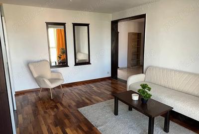 Inchiriez apartament 3 camere - 1
