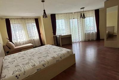 Casa de inchiriat ch patru camere Oradea - 1