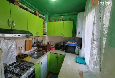 Apartament cu 4 camere decomandat, mobilat în Dacia - 17