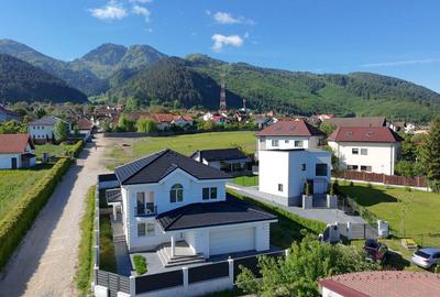 Casă ideală pentru familie în Brașov, Bunloc – spațioasă, luminoasă, priveliște - 3