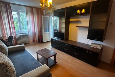 Apartament 3 Cam. Rond Baba Novac | 1985 | Bloc Anvelopat | Decomandat - 1