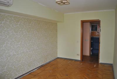 Oportunitate rară pentru investitori – apartament spațios pe Bulevardul Unirii - 9