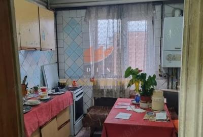 Apartament 4 camere, Trivale, necesita renovare - 2