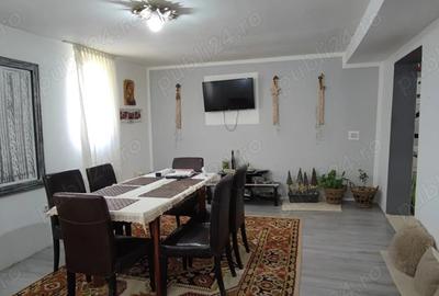 Casa si teren pe strada horia tecuci suprafata 784 - 1