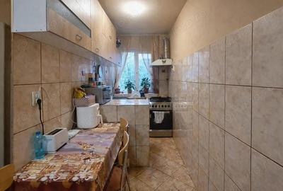 Apartament cu 3 camere decomandat, mobilat în Șagului - 1