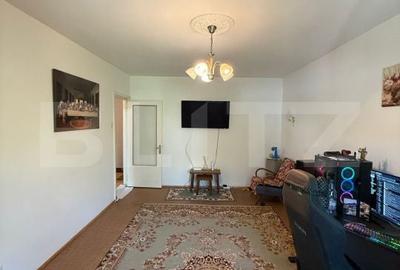 Apartament cu 3 camere decomandat în Piața Centrală - 8