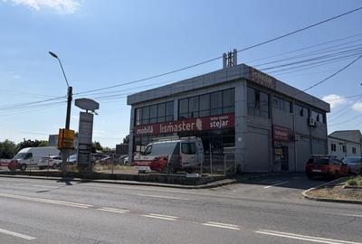 Spațiu comercial, de 500 mp, în Central - 3