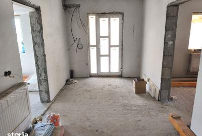 Casă cu 5 camere cu Teren 1100 Mp în Ernei - 6