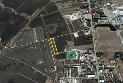 Teren Construcții intravilan de 9000 mp, în Nord