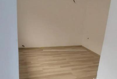 Casă cu 5 camere cu Teren 220 Mp în Brătianu - 6
