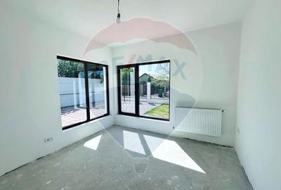Duplex Elegant P+1 in Crevedia - 10