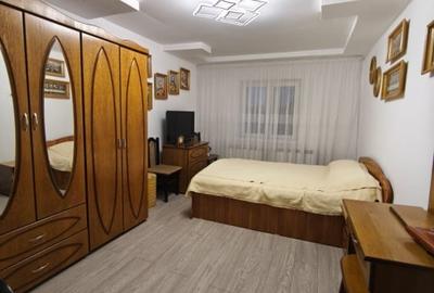 Apartament 2 camere, etaj 2, Siret - 12