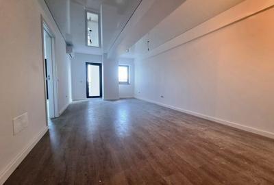 Garsonieră decomandată în Nicolina