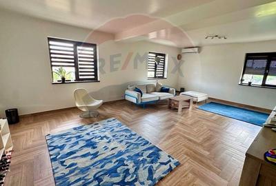 Casa individuala P+1+M, Chiajna - mobilata si utilata, cartier privat - 1