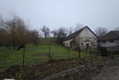 Casă cu 2 camere cu Teren 2086 Mp în Vărmaga - 7