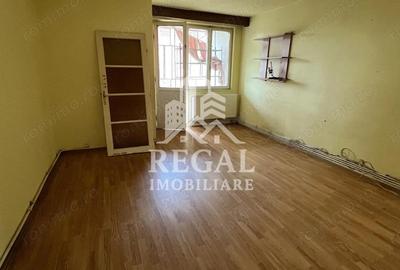 Garsoniera 28 mp + balcon zona M4 etaj 1 - accept schimb