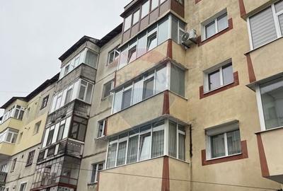 Apartament spatios de vanzare in GRUI - Campulung - 10