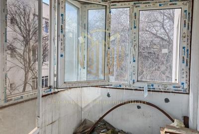 Apartament cu 3 camere decomandat în Titan - 10