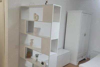 Inchiriez apartament cu o camera, in zona centrala,etaj 1 - 1