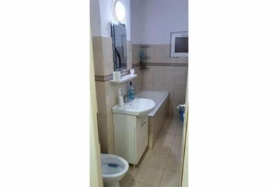 1 camera in zona Modern - 1