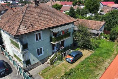 Casa pentru doua familii Reghin - 1
