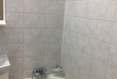 Garsonieră decomandată în Universitate - 2