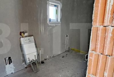 Casă cu 5 camere cu Teren 400 Mp în Central - 11