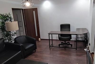 Se vinde apartament 2 camere semidecomandat - 1