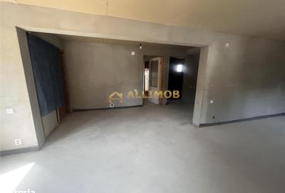 Casă cu 4 camere cu Teren 300 Mp în Strejnicu - 8