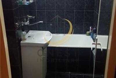Apartament cu 2 camere decomandat în Tudor