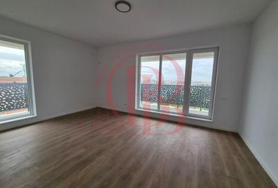 Apartament cu 3 camere decomandat în 1 Decembrie 1918