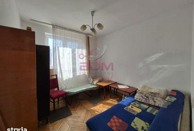 Apartament cu 4 camere decomandat în Central - 9