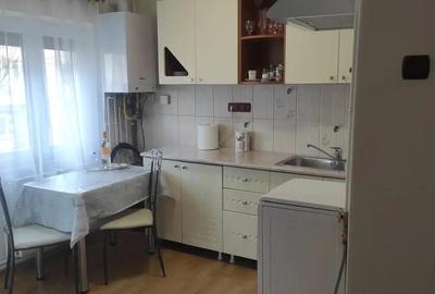 Garsoniera mobila ?i utilata etj 1 - 3