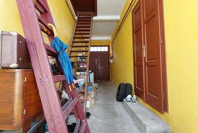 Casă cu 6 camere cu Teren 300 Mp în Muncitoresc - 6