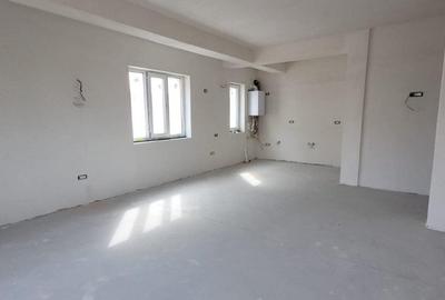 Apartament 2 camere, semifinisat, zona Straulesti