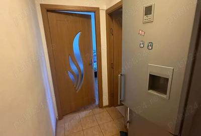 De vanzare 3 camere decomandate, etaj 2, zona linistita, 52.000 euro - 10