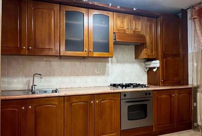 Apartament de 3 camere zona Vivo Floresti - 1