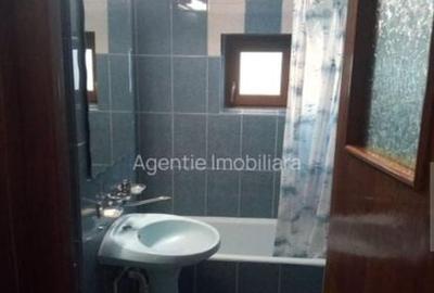Apartament cu 3 camere în Tomis II - 3