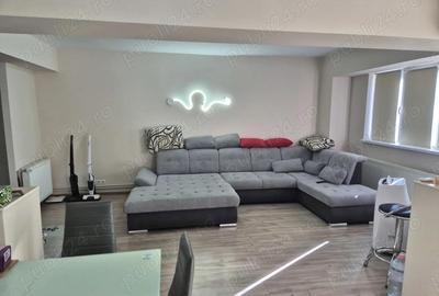 Vand apartament 4 camere centru - 2