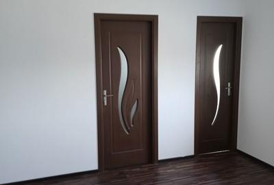 Apartament cu 3 camere semidecomandat în Tomești - 4